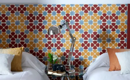 Eric Vokel Madrid Suites