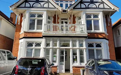 Beach Lodge