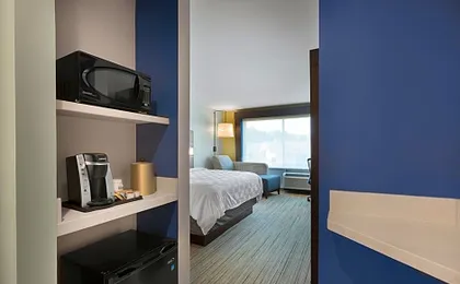 Holiday Inn Express - Lake Park by IHG