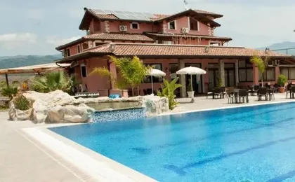L'Oasi del Fauno Country House