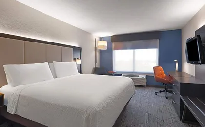 Holiday Inn Express St. Petersburg North / I-275 By IHG