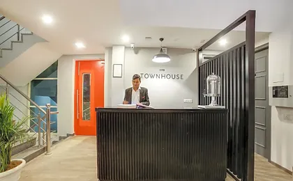 Townhouse Unitech Cyber Park Gurgaon Near Omaxe Celebration Mall
