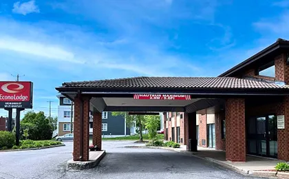 Econo Lodge Airport