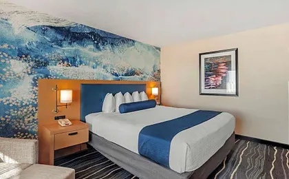 Best Western Plus Marina Gateway