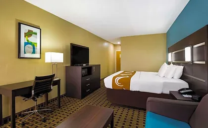 Quality Inn Houston East I-10