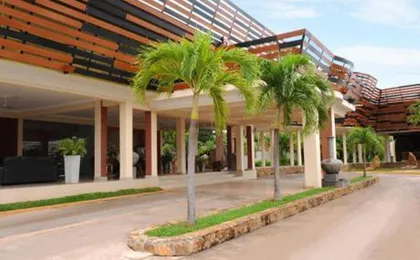 Avenra Garden