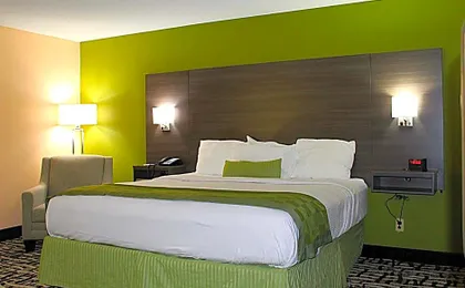 Baymont by Wyndham Springfield