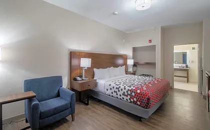 Econo Lodge Inn & Suites Foley-North Gulf Shores