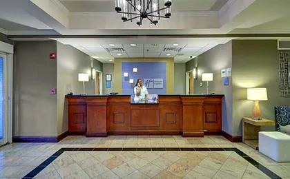 Holiday Inn Express Hotel & Suites Emporia By IHG