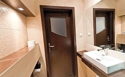 Platinum Aparthotel