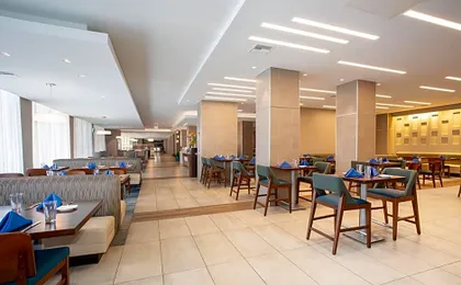 Holiday Inn Los Angeles - LAX Airport By IHG