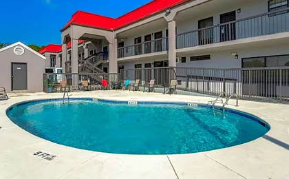 SureStay Hotel by Best Western Lenoir City