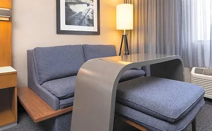 Courtyard by Marriott Minneapolis Downtown