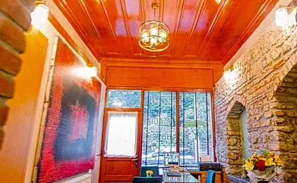 Acacia Mansion Hotel