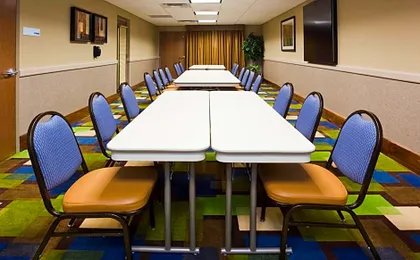 Holiday Inn Express Hotel & Suites Mankato East By IHG