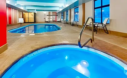 Holiday Inn Express & Suites Northeast By IHG