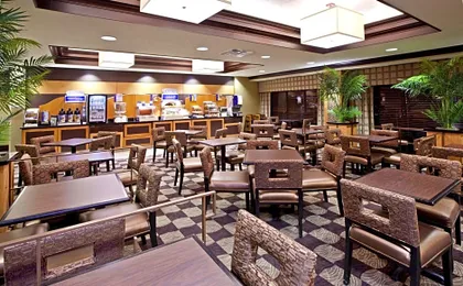 Holiday Inn Express Hotel & Suites Seymour By IHG