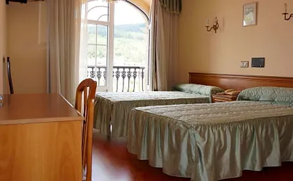 Hotel Larry