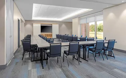 Hyatt House The Woodlands-Shenandoah
