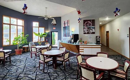 Econo Lodge Lakeshore