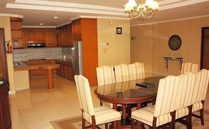 Travellers Suites Serviced Apartments