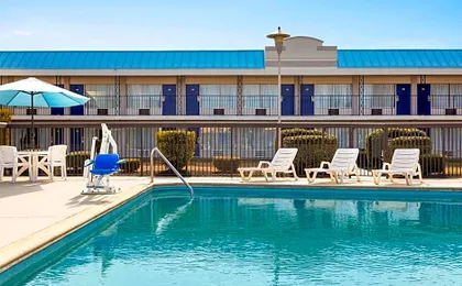 Days Inn by Wyndham Emporia