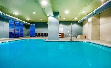 Holiday Inn Express & Suites Panama City Beach - Beachfront By IHG