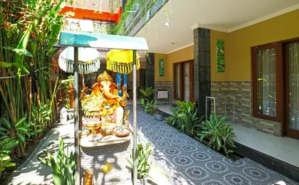 Rena Segara House Kuta