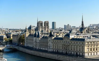 Cheval Blanc Paris