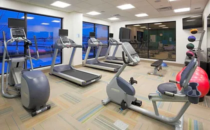 Holiday Inn Express Roseville-St. Paul By IHG