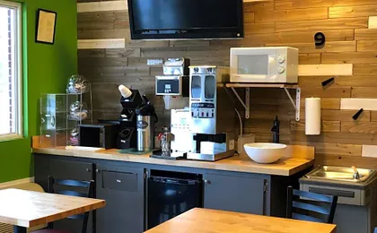Deerfield Inn and Suites - Fairview
