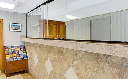 Super 8 by Wyndham Laurel