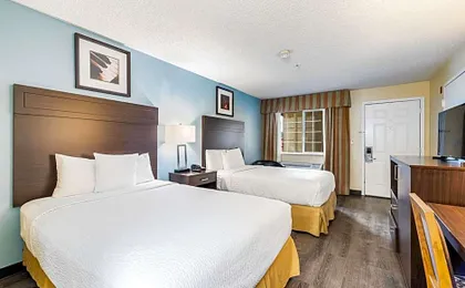 Days Inn by Wyndham Federal Way