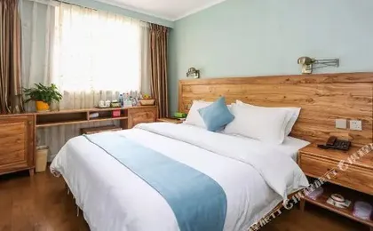 Hamilton Hotel