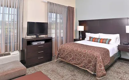 Staybridge Suites O'Fallon Chesterfield By IHG