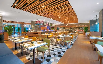 Crowne Plaza Zhuhai City Center By IHG