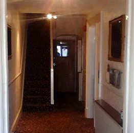 Oakwell Hotel