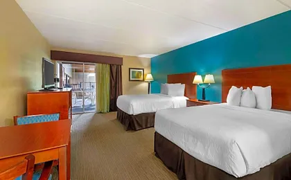 Best Western Plus Plattsburgh