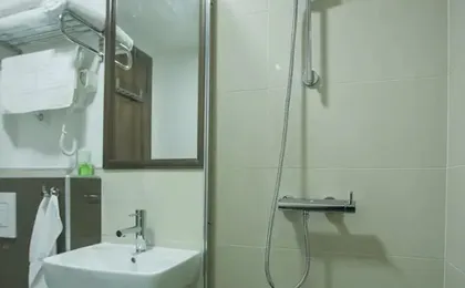 Heartland City Hotel