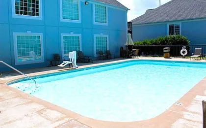 Quality Inn Crossville Near Cumberland Mountain State Park