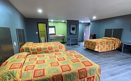 Town House Motel