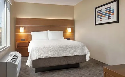 Holiday Inn Express Hotel & Suites Anniston/Oxford By IHG