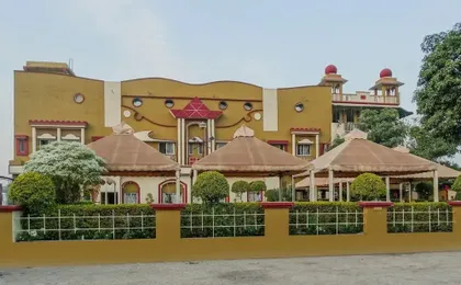 Oyo 24547 Hotel Vishwas Bar And Club Resort