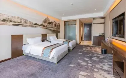 Yunwei Business Hotel
