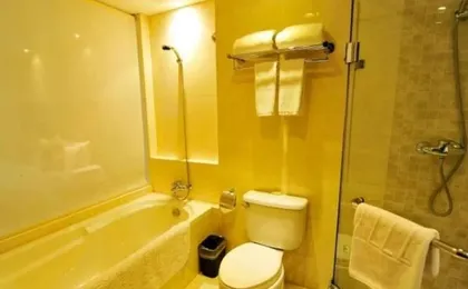 Forest City Hotel