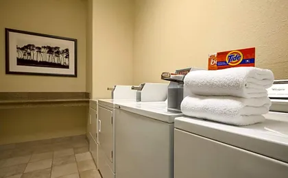 Country Inn & Suites by Radisson, York, PA