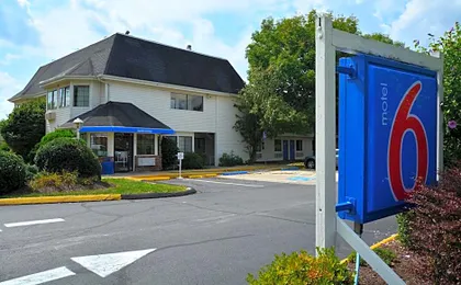 Motel 6-Wethersfield, CT - Hartford