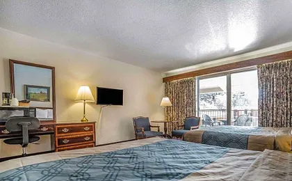 Econo Lodge Near Reno-Sparks Convention Center