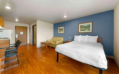 Studio 6 Extended Stay Oklahoma City Norman OK