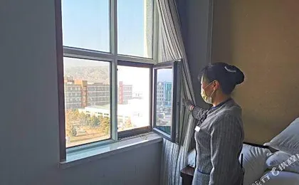 Wuwei Xingchen Four Seasons Hotel